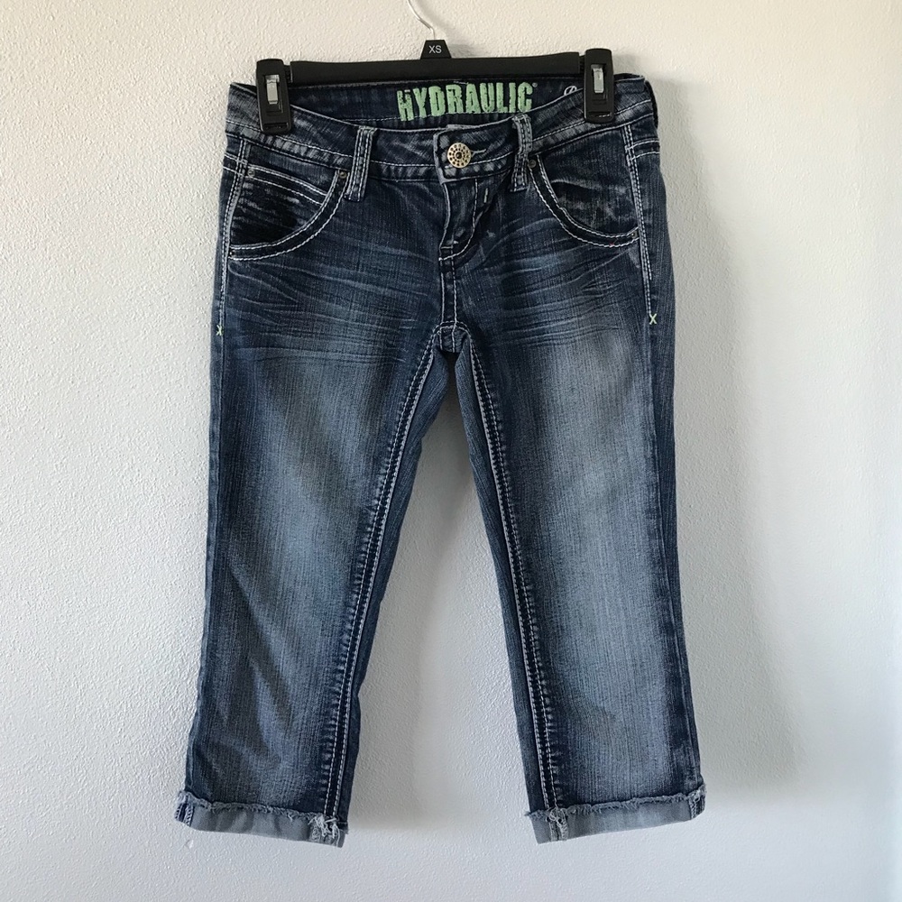 Faded Jean Capris